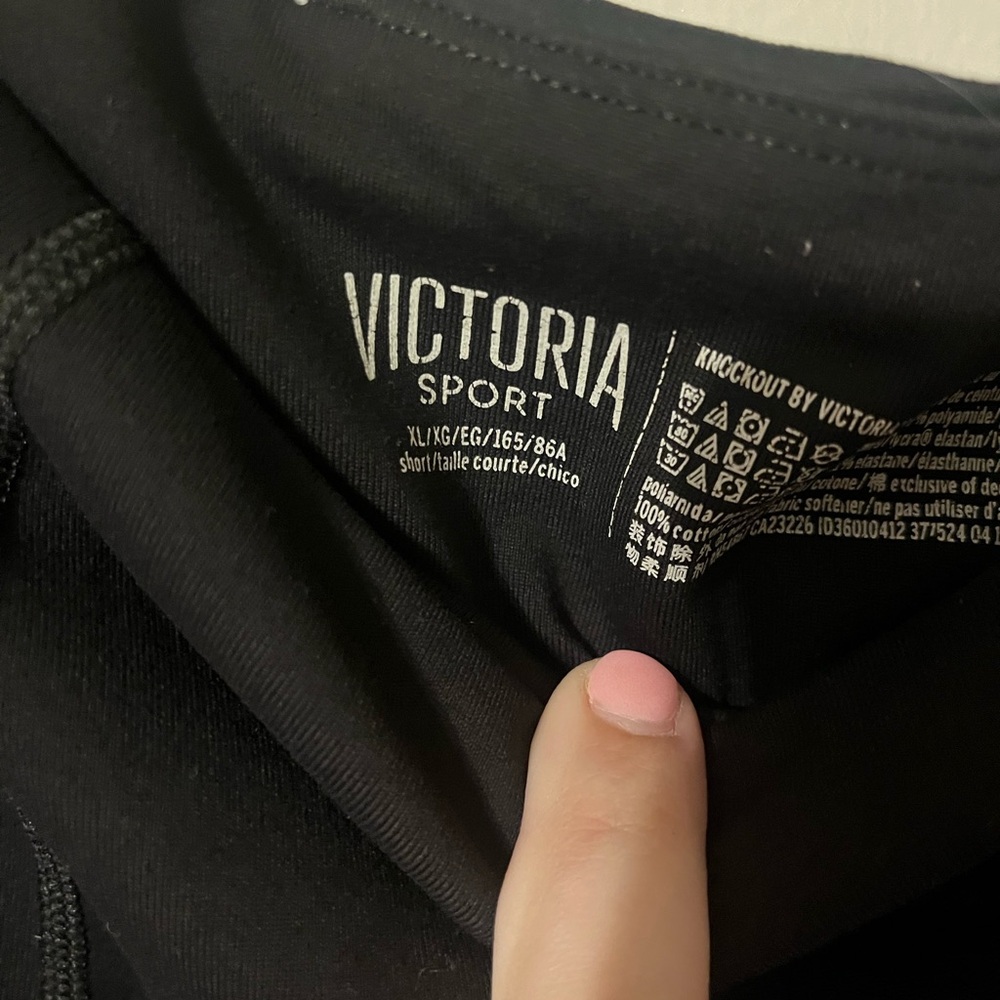 Women's Black High-Waist Performance Leggings - Picture 3 of 4